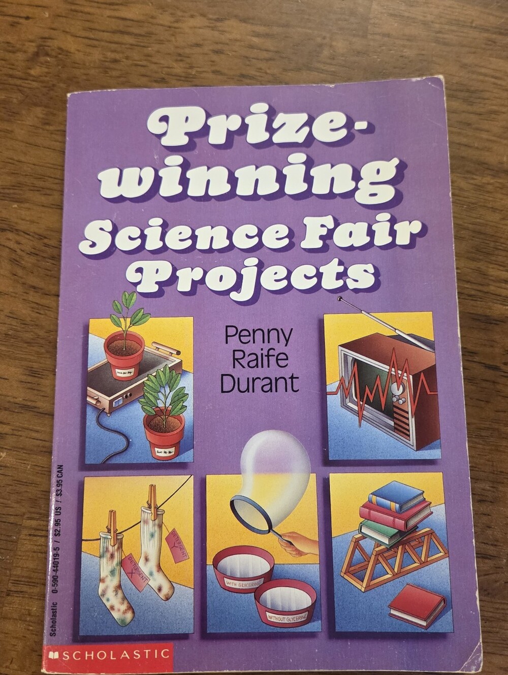 📕 5/$10 📕 ​Prize-Winning Science Fair Projects Paperback Book by Penny Raife
